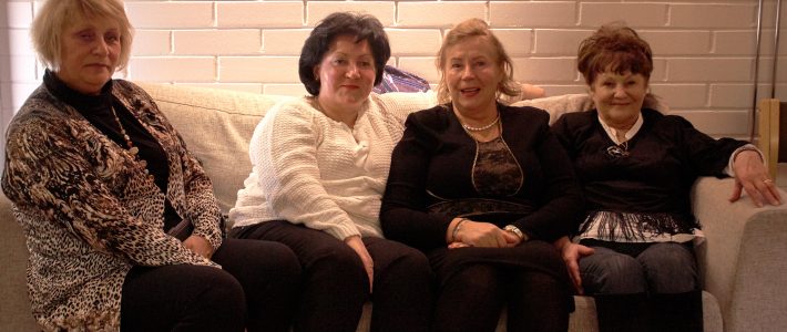 Thank you for attending our Christmas party / Спасибо, что посетили наш Рождественский вечер